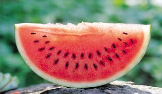 红衣哥莒南网红吃瓜,揭秘网络红人的幕后生活