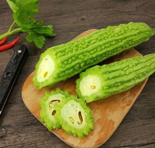 路口网吃瓜,揭秘网络吃瓜群众的狂欢盛宴