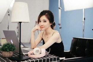 网红吃瓜爆料蛇姐微博,蛇姐微博吃瓜爆料，娱乐圈幕后真相曝光